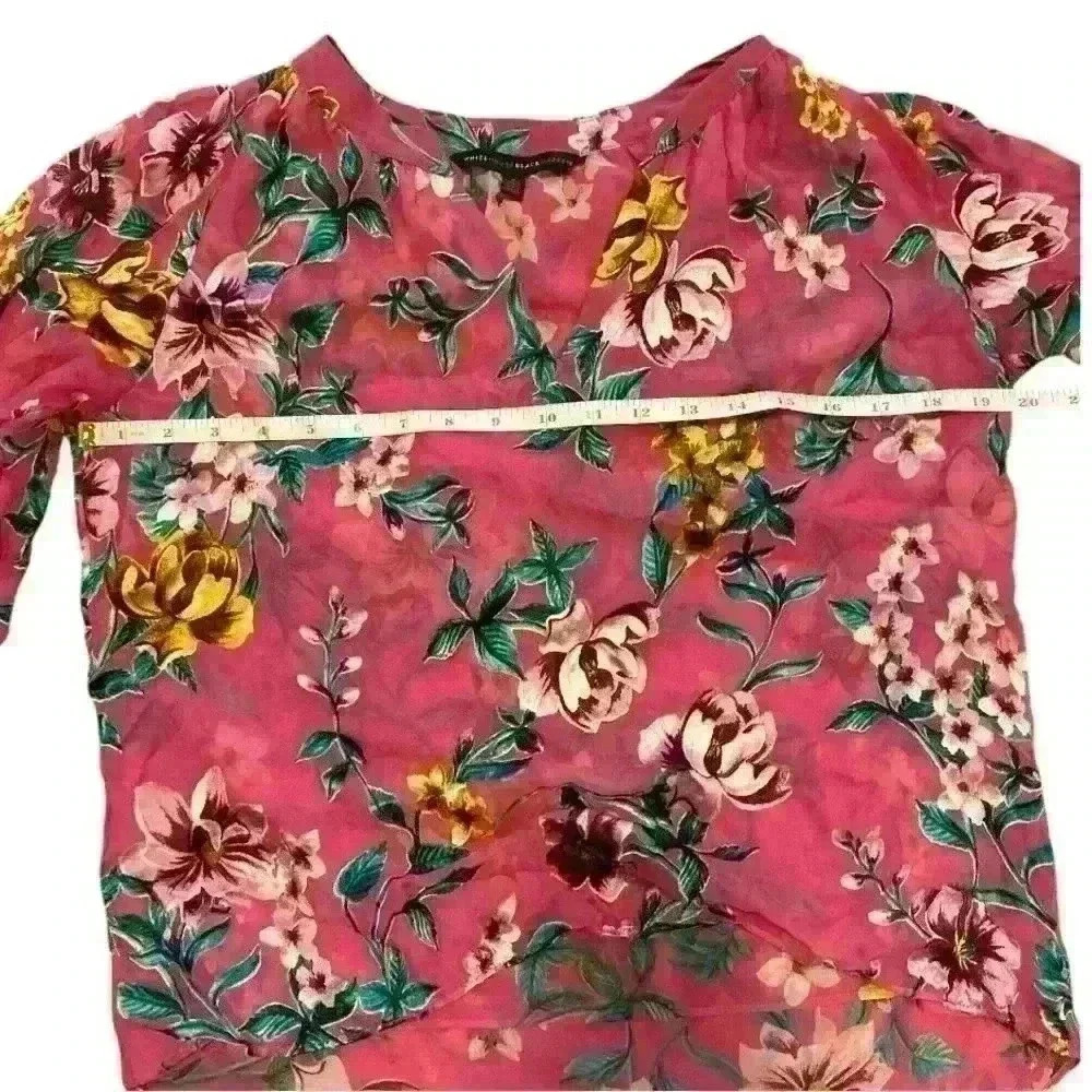 White House Black Market Pink Floral Silk Blouse Size Small - Picture 6 of 8